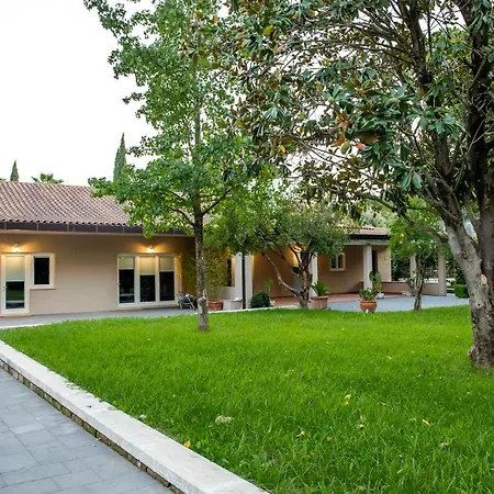 La Tenuta Di Rocca Bruna Country 3* Tivoli