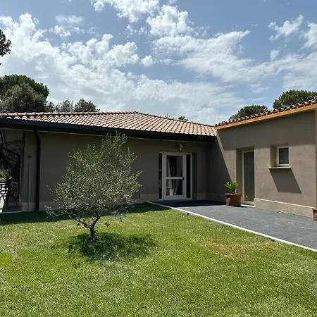 La Tenuta Di Rocca Bruna Country Guest house 3*